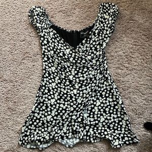 Kittenish dress